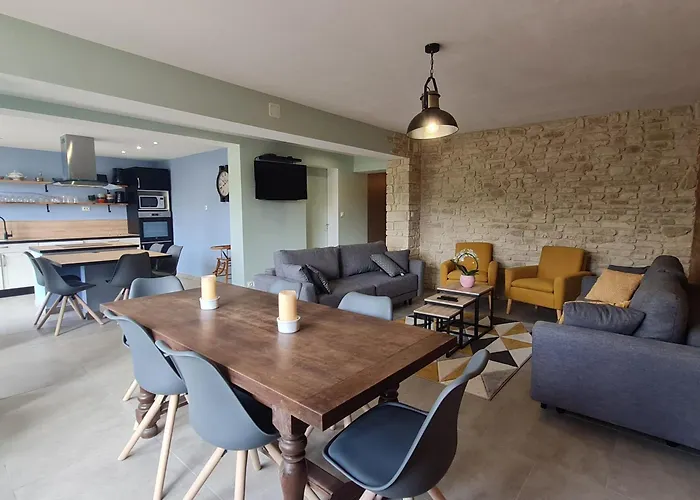 Hébergement de vacances Mauvages, 4 Pièces, 6 Personnes - Fr-1-585-86 *